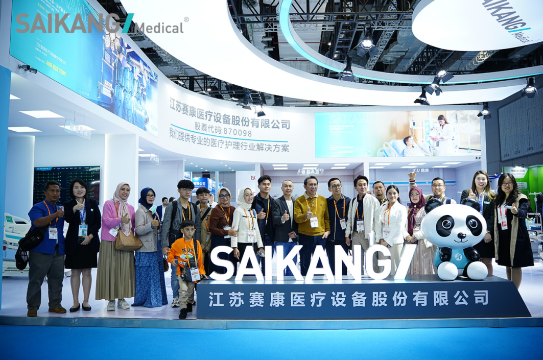 上海CMEF展会圆满收官，ag尊龙登陆入口z6mg实力破圈，人气“热辣滚烫”！